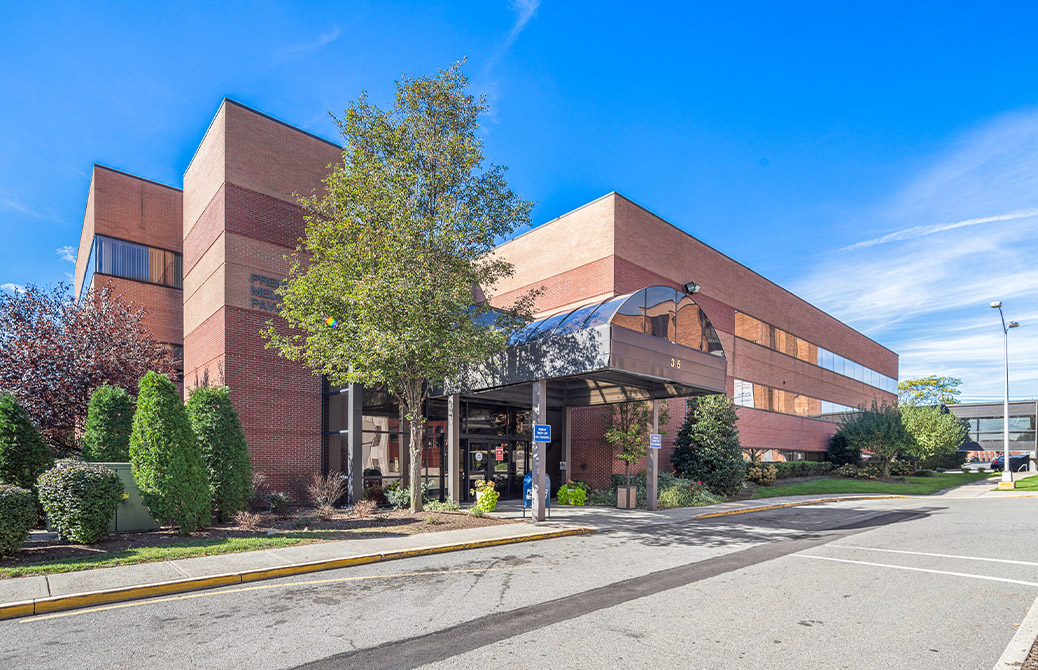 Clara Maass Medical Center